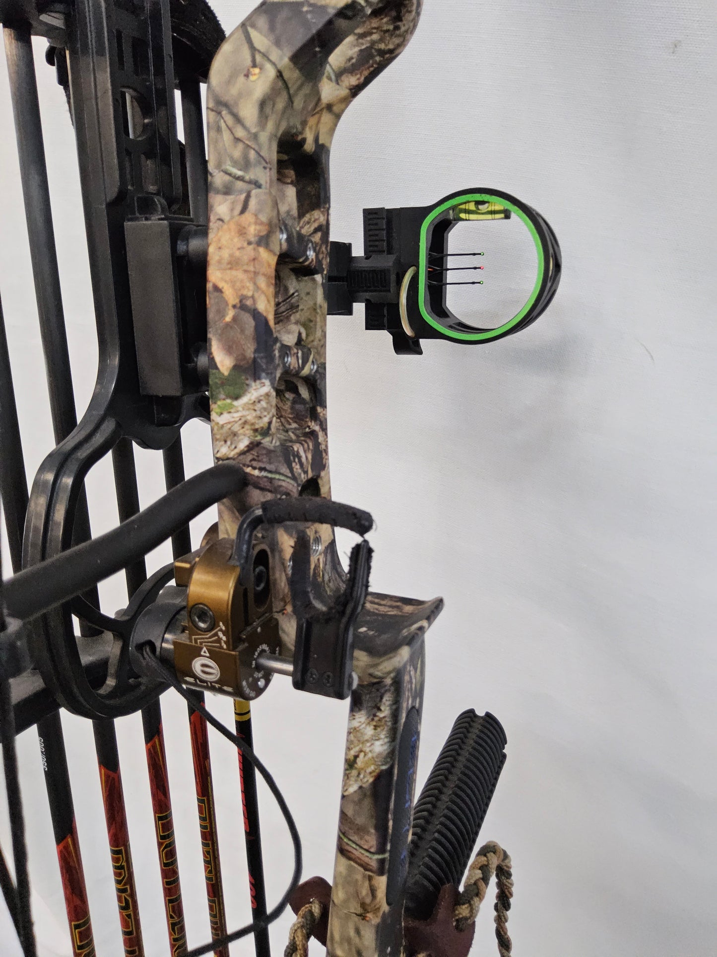 Elite Enlist LH/70 Camo Used