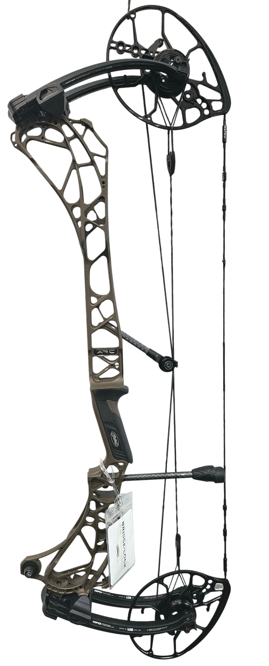 ARC 30 Kodiak Riser Black Limbs RH